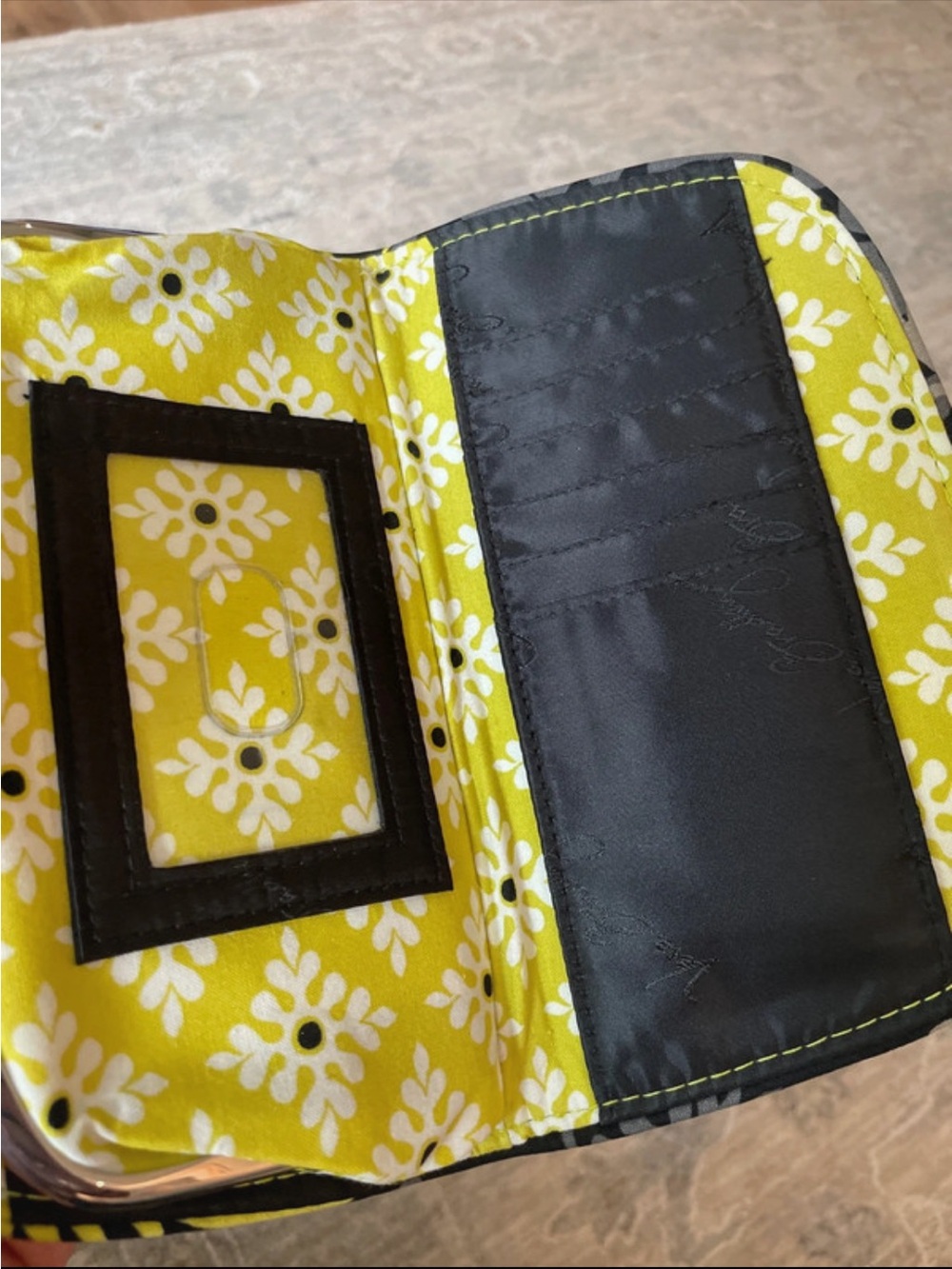 Vera Bradley kiss lock wallet in quilted Baroque pattern